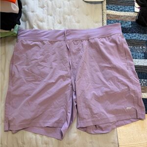 Men’s Lavender workout shorts XL